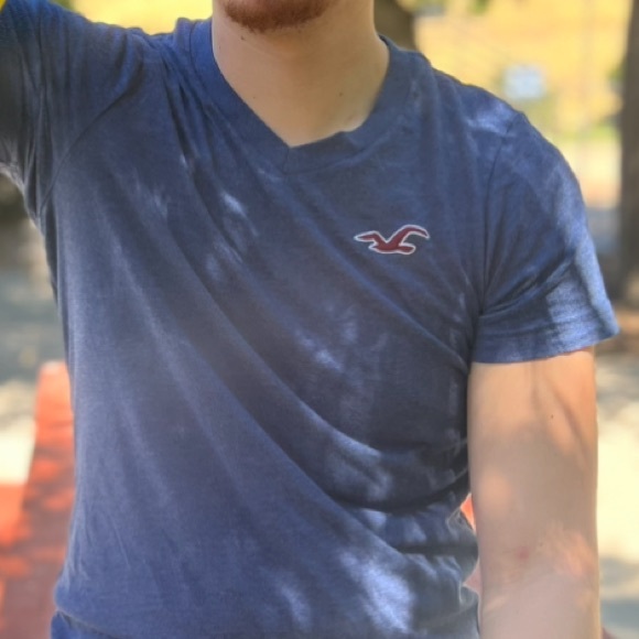 HOLLISTER MEN V NECK T SHIRT NAVY BLUE SEAGULL LOGO EMBROIDERED RED WHITE ACTIVE - Picture 6 of 16